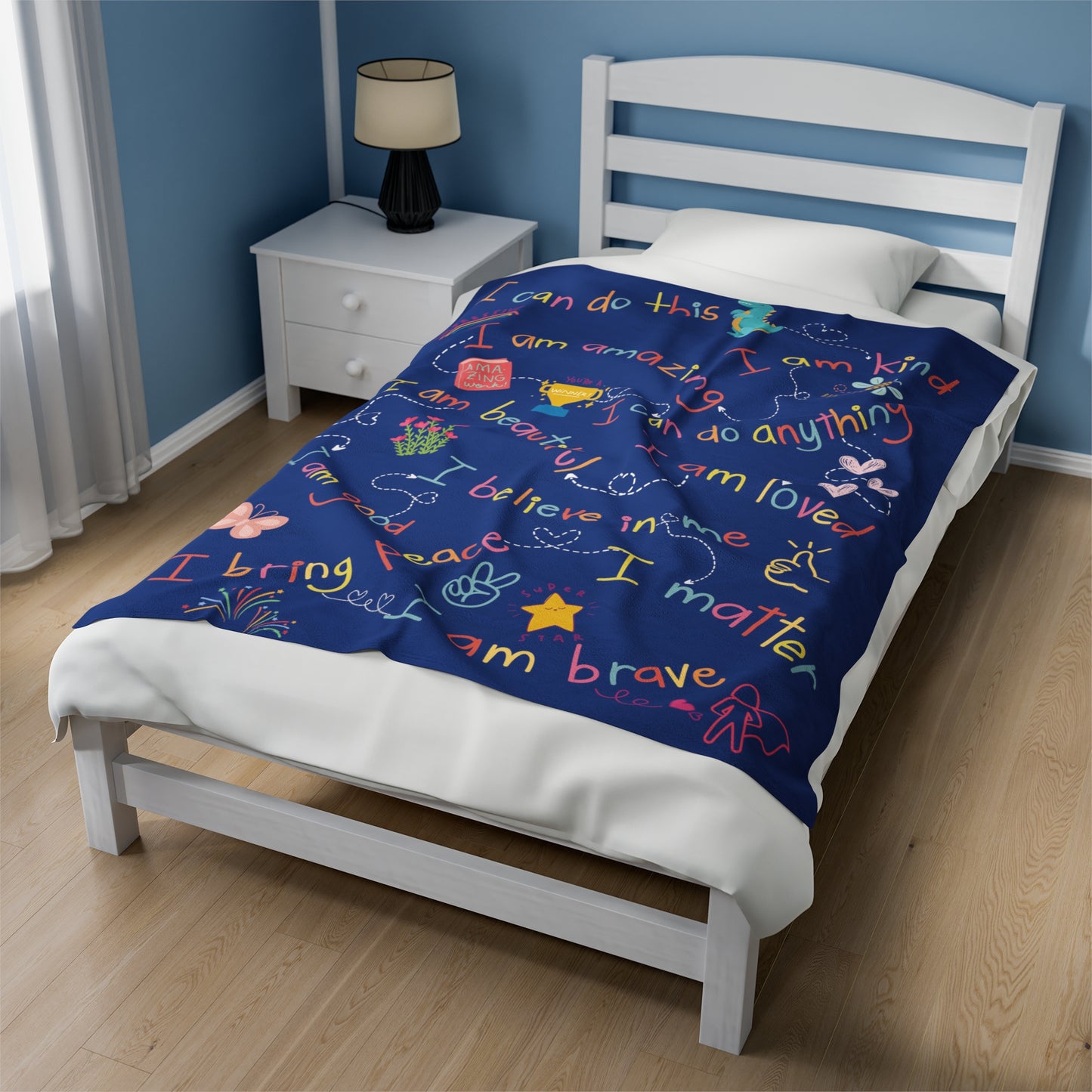 HeartLine Posiprint Plush Blanket - Blue