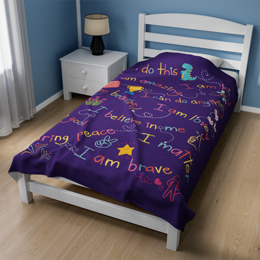 HeartLine Posiprint Plush Blanket - Purple