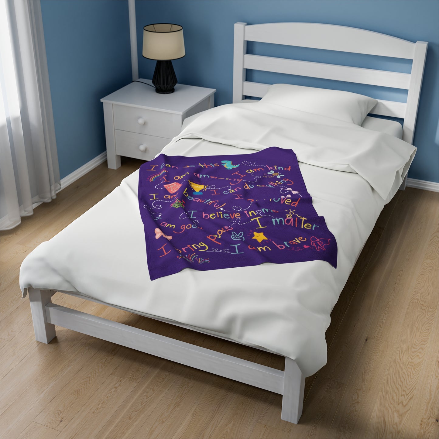 HeartLine Posiprint Plush Blanket - Purple